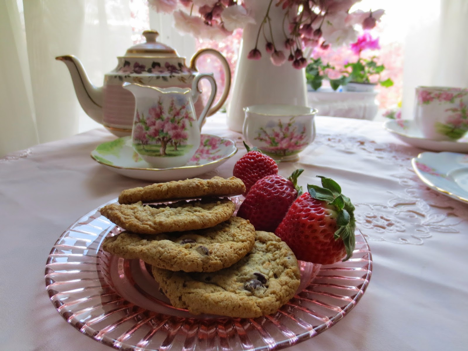 Karen's Cottage and Castle A Cherry Blossom Tea